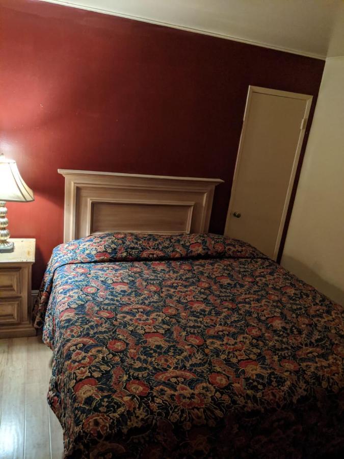 Black Horse Motel Апл-Валли Экстерьер фото